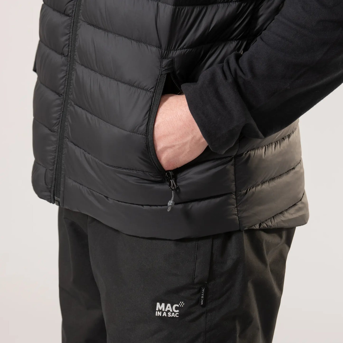 Synergy Gilet | Jet Black